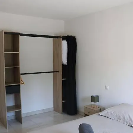 Apartment Suberbe Climatise Avec Terrasse Saint-Raphael (Var)