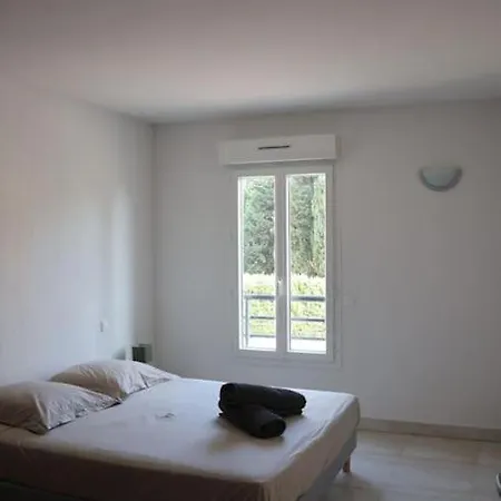 Suberbe Climatise Avec Terrasse *