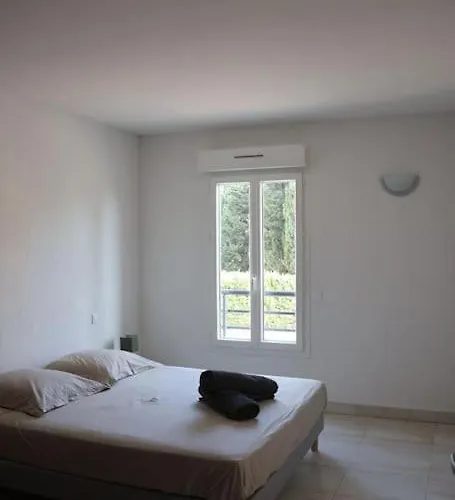 Suberbe Climatise Avec Terrasse *